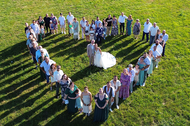Photo Arienne de Grand Groupe par Drone